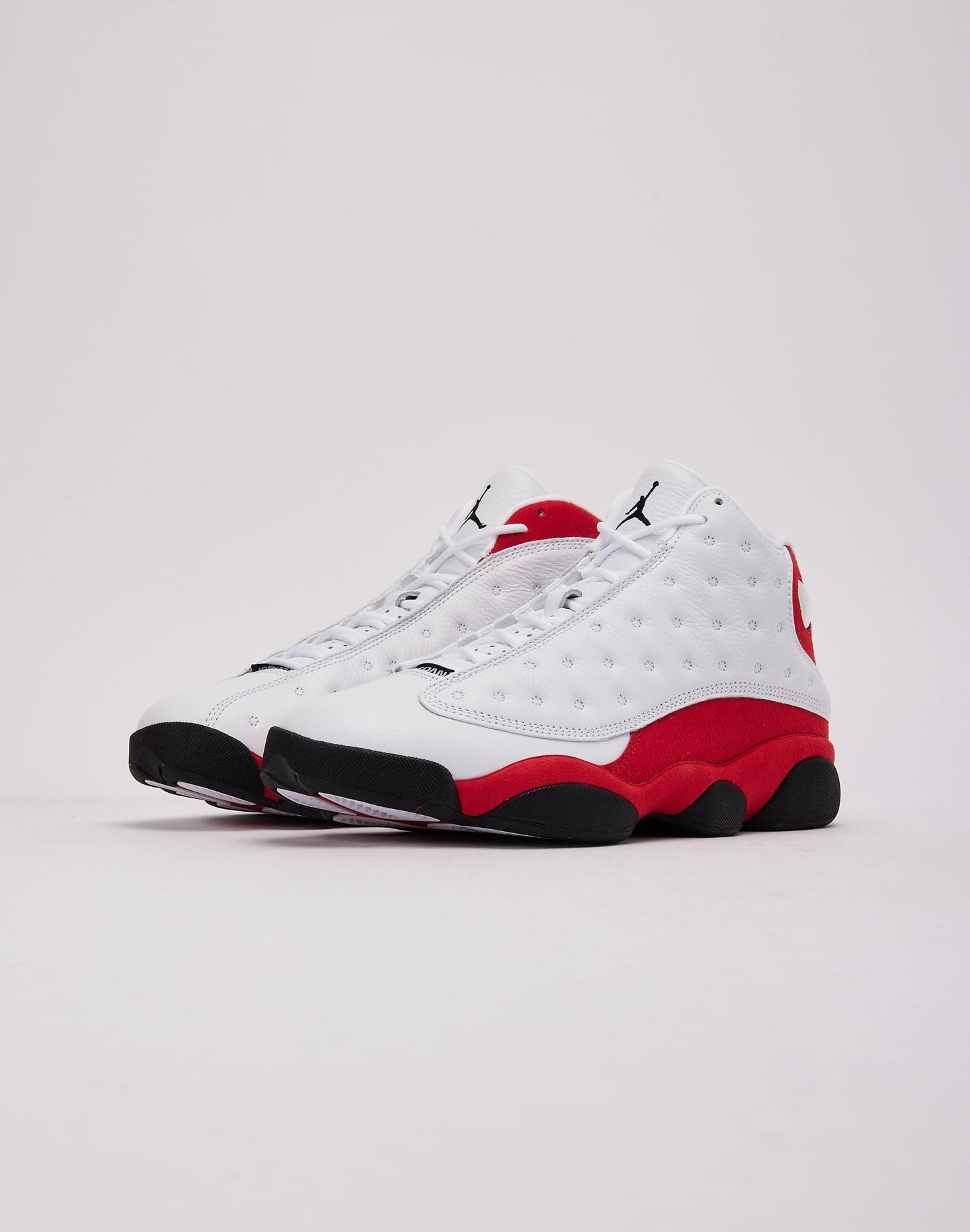 Jordan
Air Jordan 13 Retro "Chicago" sneakers