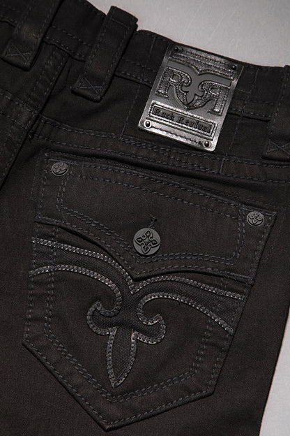 STRAIGHT JEANS IN BLACK